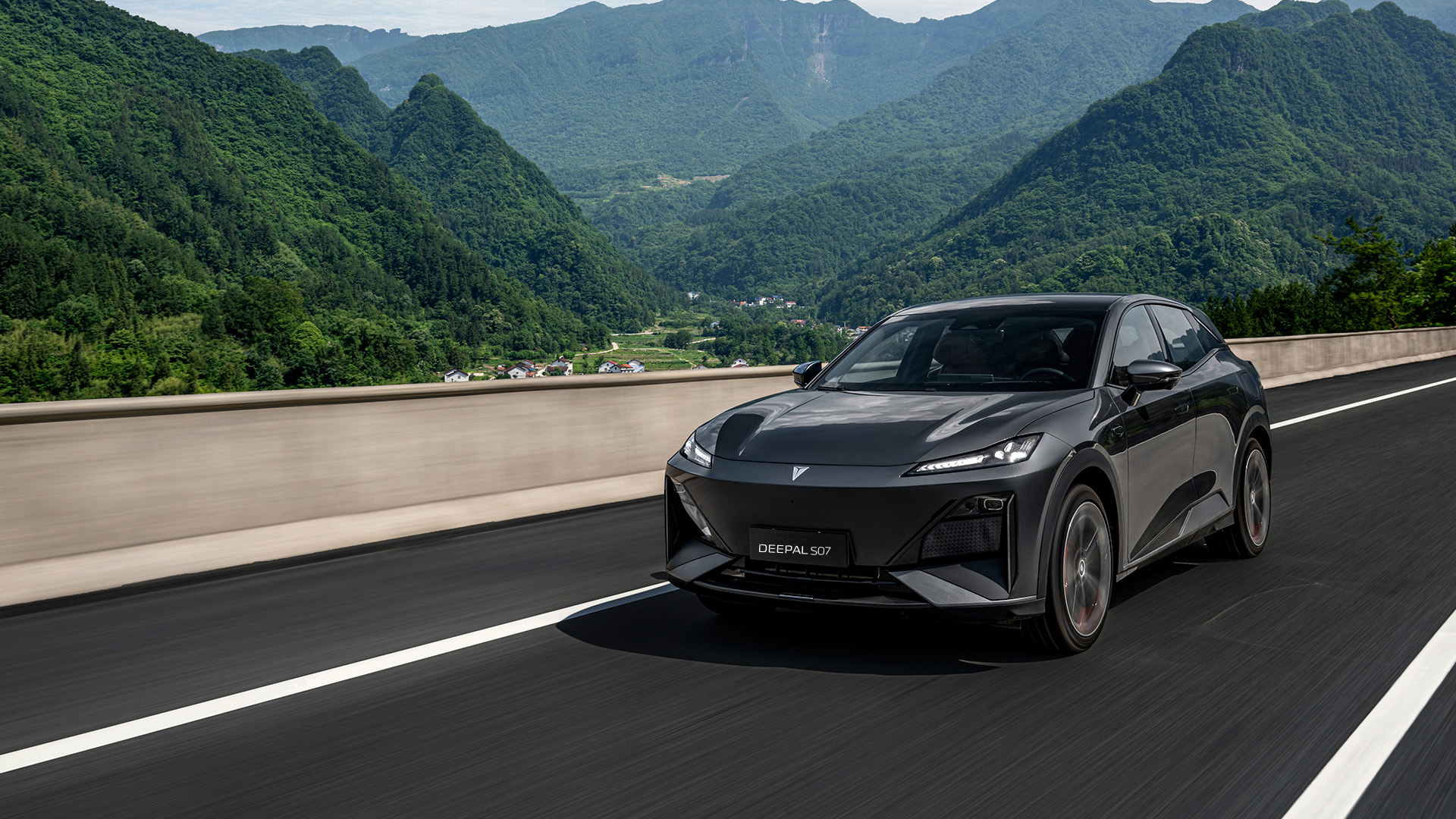 DEEPAL S07 en carretera — Nuevas Energías CHANGAN